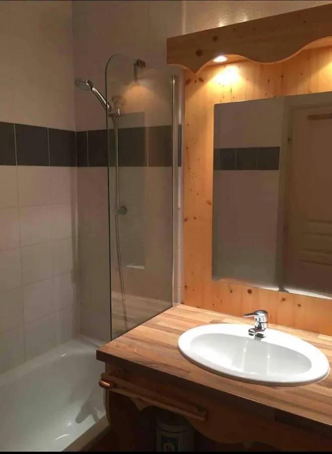 Studio Orelle 3 Vallees - Spa & Piscine - Apt 005