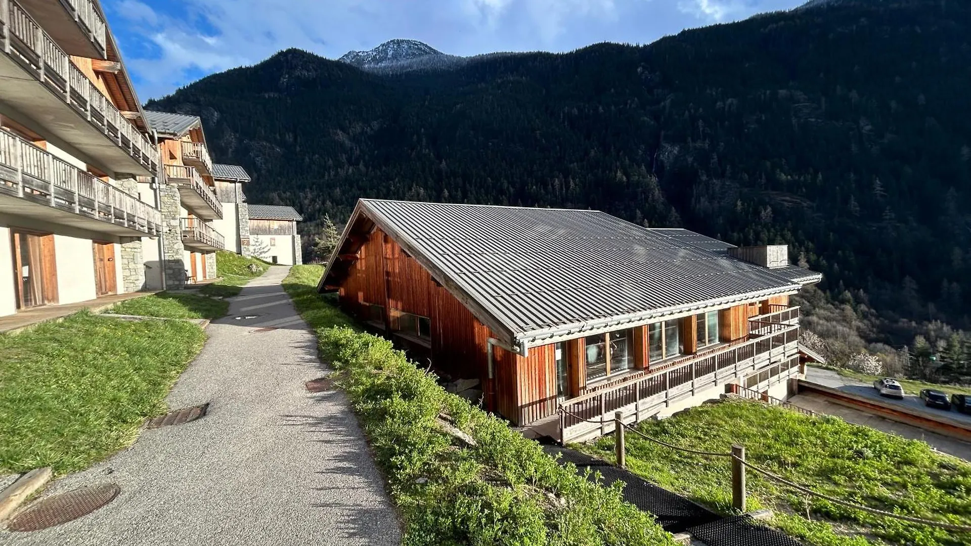 Apartment Studio Orelle 3 Vallees - Spa & Piscine - Apt 005 France